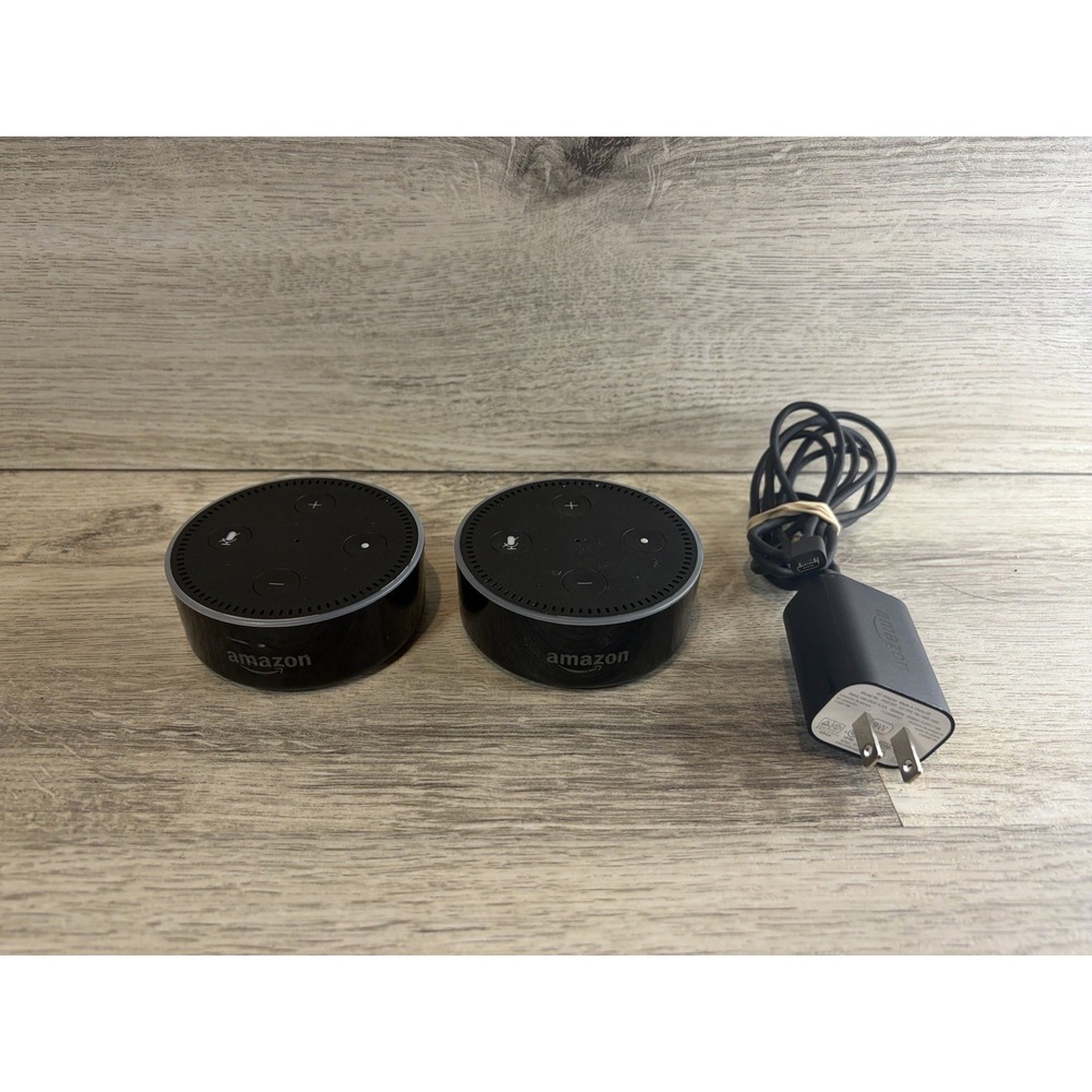 Amazon Echo Dot (2nd Generation) Smart‎ Speaker - Black RS03QR Lot Of 2 1 Cord